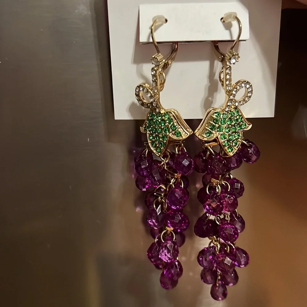 Grape earrings - Picture 3 of 5
